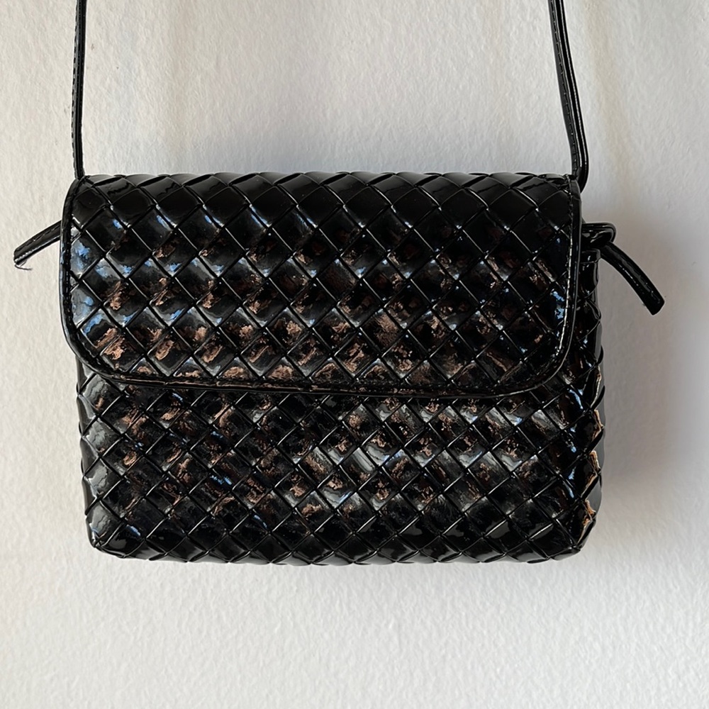 Vintage Bottega Veneta  patent leather evening bag